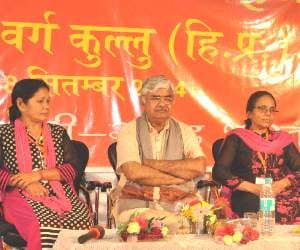 BJP Mahila Morcha national president Vijaya Rahatkar in kullu.