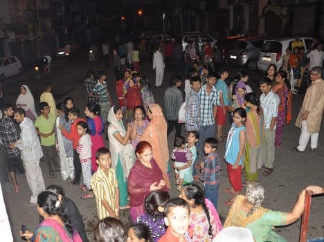 On the rumor of earthquake people on the street