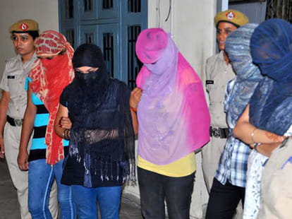 sex racket at BSL colony, seven arrested at mandi himachal