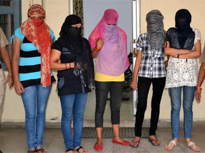 sex racket busted in sociaty flat zirakpur