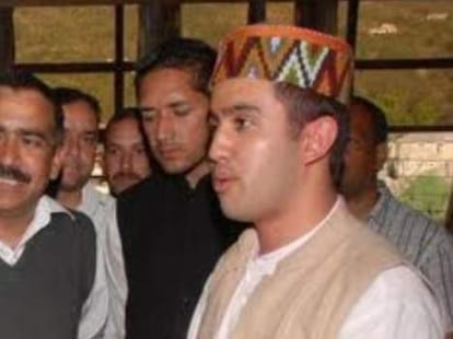 lathicharge at shimla, tug or war between congress and bjp.