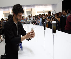 Apple_ iPhone 6_ iPhone 6 Plus_coming on October 17