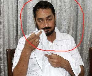 again head constable arrested for taking bribe