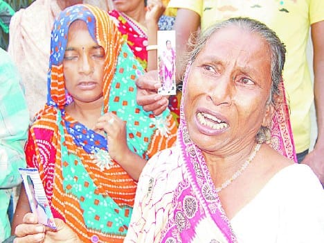 flood affected people are having many problem
