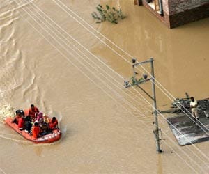 after flood kashmir at the risk of epidemic