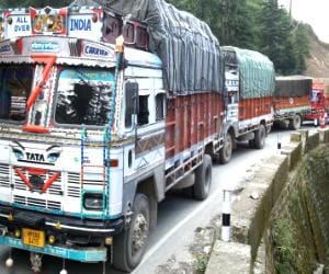 traffic jam at NH 22.