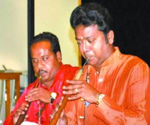 Shehnai Playing Artists Shankar Brothers in Chandigarh