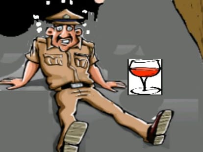 4 police personnel drunk on duty, suspended