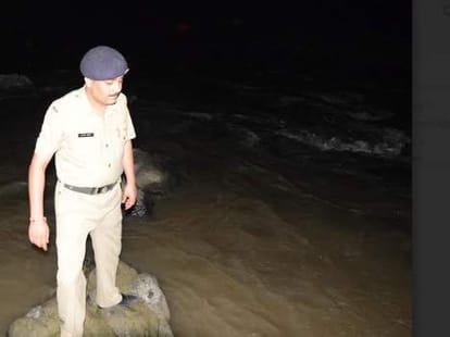 car falls in satluj, two person missing.