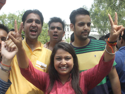 Draw back of being a student leader. 
