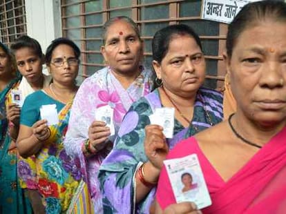Congress Ex MLA Criticizes Public Voting Process