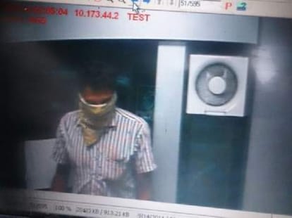 bulandshahr jewellery showroom loot 