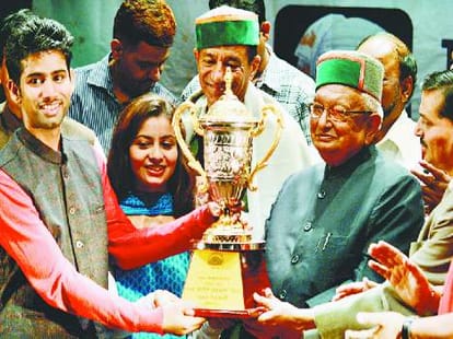 Hindi diwas celebrations in gaiety theatre.