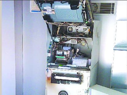 atm theft case: police arrest 5 person