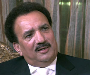 public anger on pakistan home minister malik.