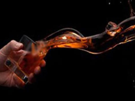 law student acid attackers still absconding