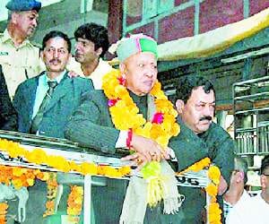 cm virbhadra singh on a visit to rampur.