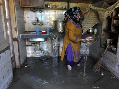 omar donates one month salary to flood victims