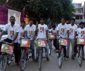 Haryana assembly election: t-shirt war in between candidates.