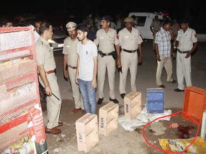 10 million robbery by policeman 