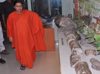 privilege to purohit in kedarnath, says uma bharti.