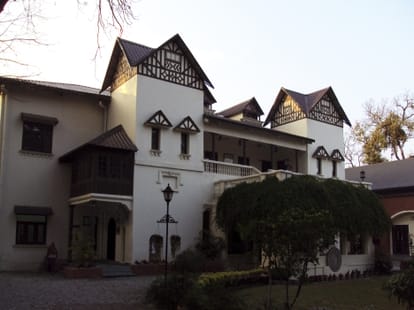 dehradun top school