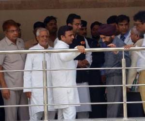 UP needs 774 crore rupees to get relief from flood.