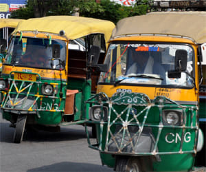 auto gang is active in noida.