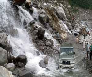 uttarakhand government have no attention on badrinath highway.