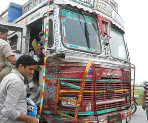  three died in road accident.
