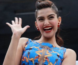Sonam Kapoor for Dolly ki Doli Promotion in Chandigarh