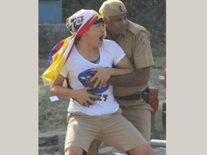 Tibet china conflict.