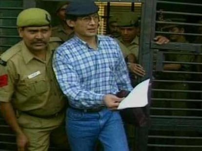 Randeep Hooda meets reel Charles Sobhraj in the Kathmandu jail