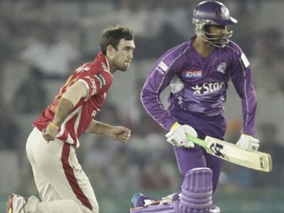 kings xi punjab vs hobbert Hurricanes inside news