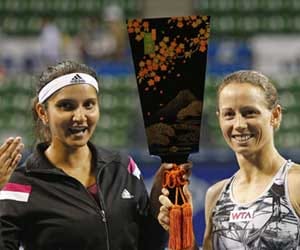 Sania win another trophy