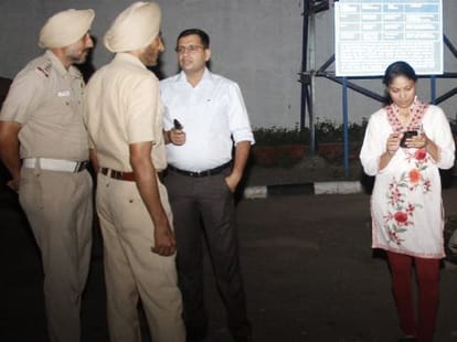 Fire in Airforce Plane, Crash Landing on Chandigarh Airport
