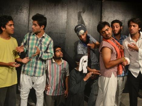 girgit play in jammu