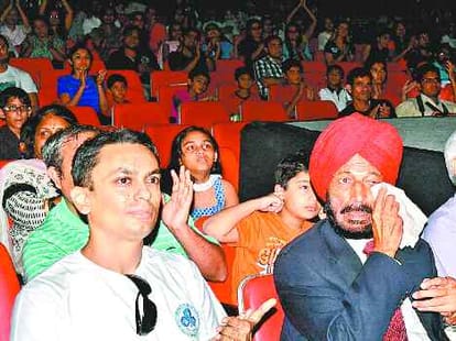 Flying Sikh Milkha Singh says, PM narendra modi just like me