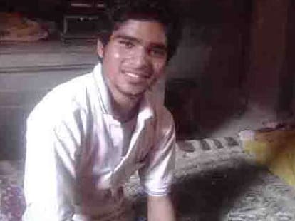 Salman ali is struggling after getting fame.
