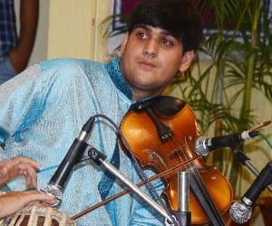 violin player mithilesh first in competition
