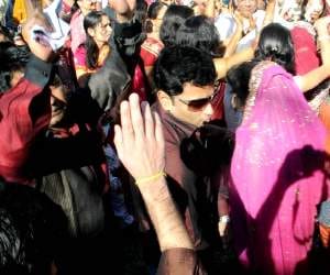 decision by 118 villages, not more then 60 baarati in a marriage.