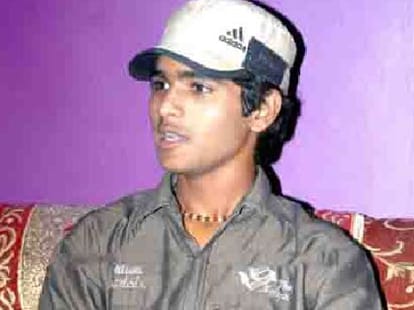 Salman ali is struggling after getting fame.