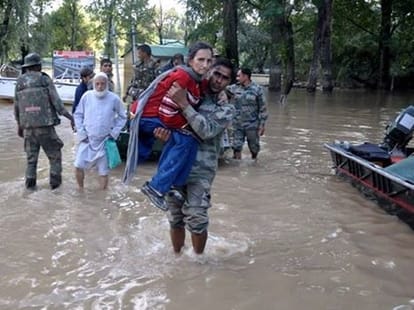 no water and electricity in most of srinagar area