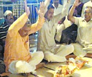 politician are coming to jwalaji temple