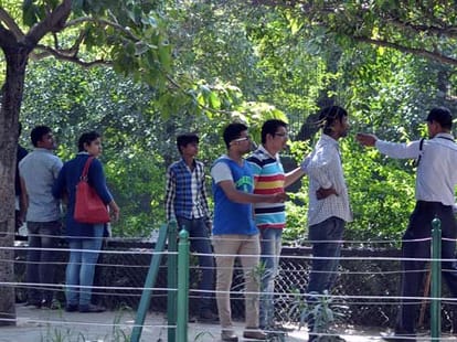 seven news revelations on delhi zoo incident.