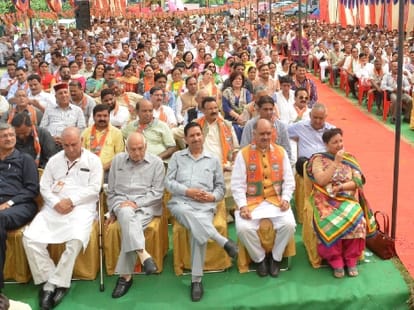 Rebellion in Congress, Leaders are Joining BJP