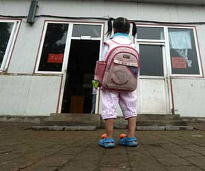 school_children_stabbed