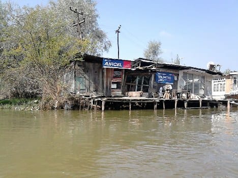 heavy flood in jammu and kashmir