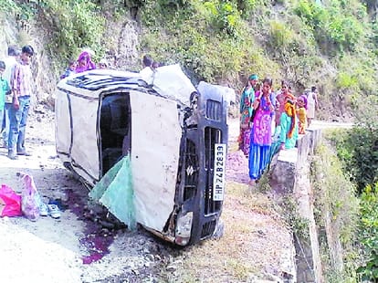 three road accident in himachal.
