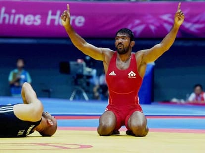 wrestler yogeshwar dutt want to open wrestling acadamy at mandi.